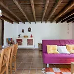 別荘 Casa Canaria Tradicional Rosalia *